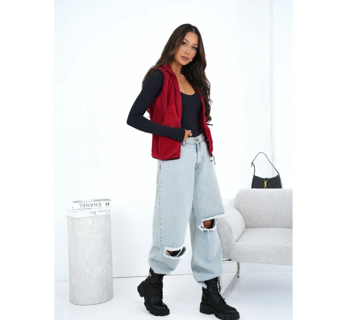 CS KZ vesta BT1031.01 tmavě červená