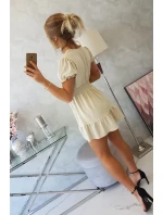 Šaty s vázaným výstřihem do V béžové barvy