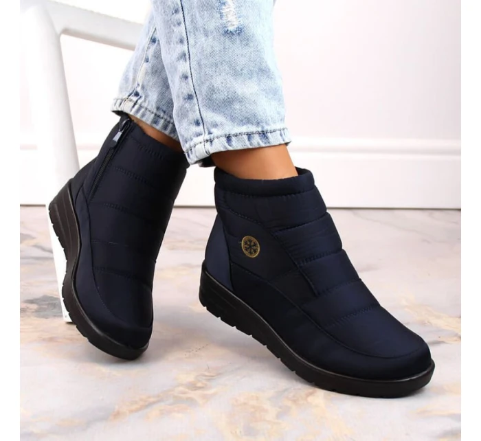 Novinky W EVE437B tmavě modré sněhule na podpatku