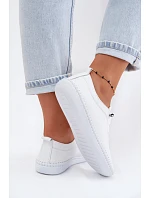 Kožené dámské polobotky model 22149776 Bílé - Artiker