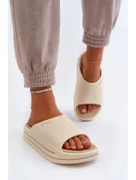 Dámské pantofle na platformě Big Star Béžová Dámské pantofle na platformě Big Star Béžová