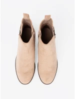 Výborné hnědé dámské kotníčkové boty na klínku Výborné hnědé dámské kotníčkové boty na klínku