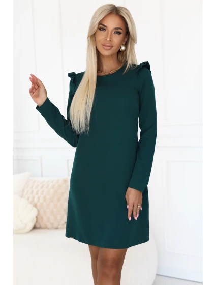 Elegantní trapézové šaty s volánky na ramenou lahvově zelené model 21290299 - numoco
