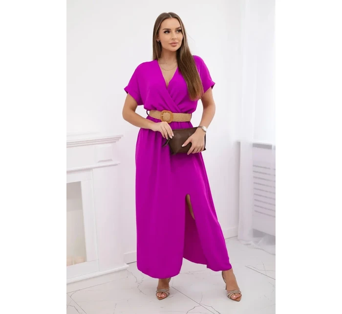 Dlouhé šaty s ozdobným páskem tmavě fialová