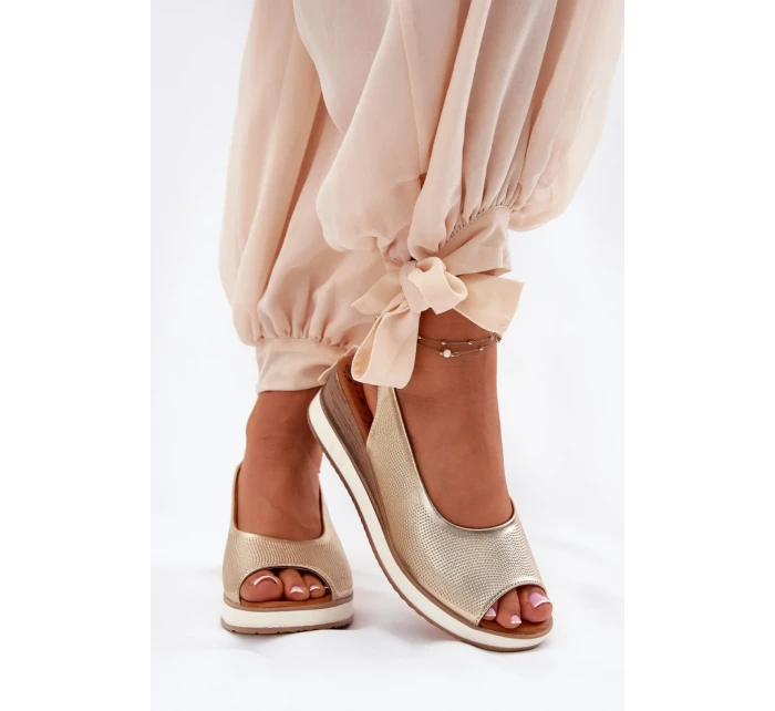 Bota na klínech model 212129 Step in style Bota na klínech model 212129 Step in style