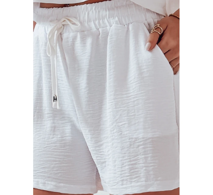 Dámské šortky HOT VIBE white FashionStreet SY0444 Dámské šortky HOT VIBE white FashionStreet SY0444