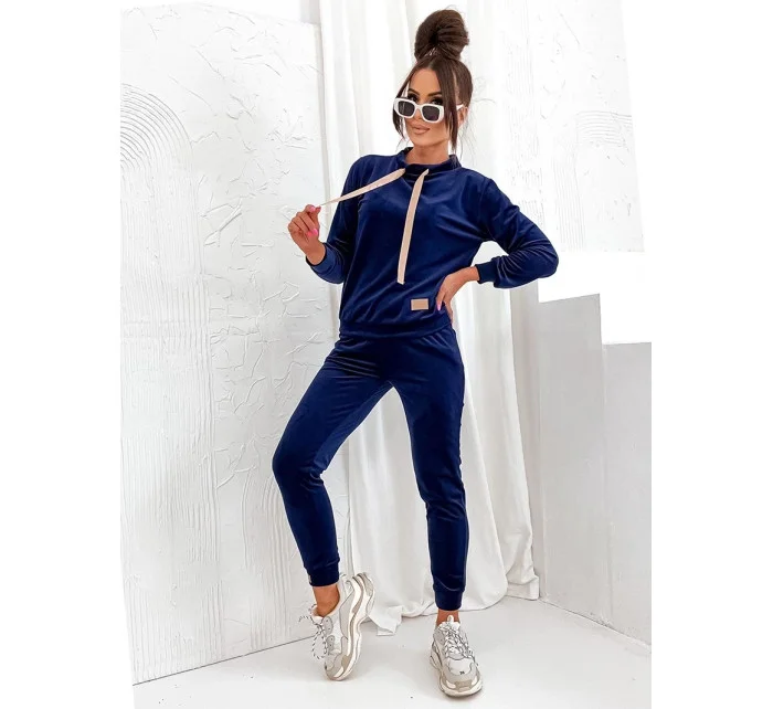 Tmavě modrý velurový dámský komplet model 20878962 - Moon