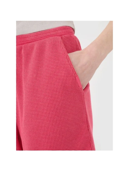 Dámské ležérní šortky z úpletu model 22052511 - 4F Dámské ležérní šortky z úpletu model 22052511 - 4F