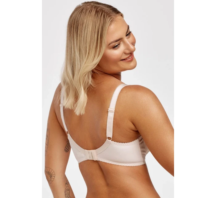 Azal Pola barva: béžová