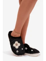 Kožešinové pantofle s květinami Černé Selinne Kožešinové pantofle s květinami Černé Selinne