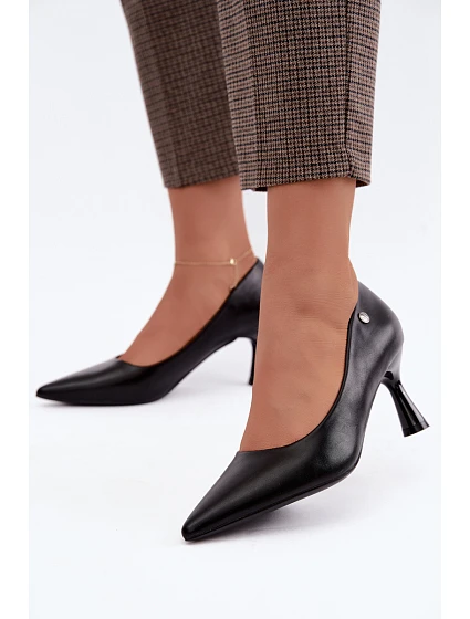 Černé dámské lodičky model 22359646 - VINCEZA Černé dámské lodičky model 22359646 - VINCEZA