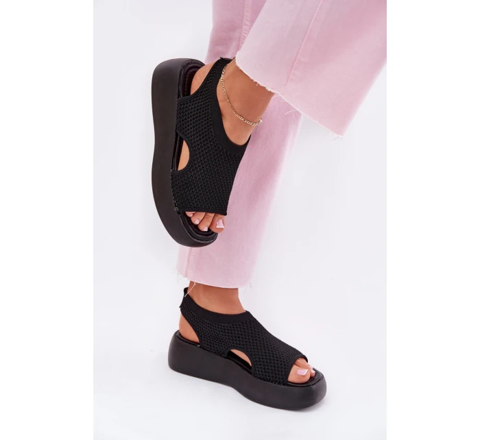 Dámské sandály na platformě černé model 21702370 - Boto Dámské sandály na platformě černé model 21702370 - Boto