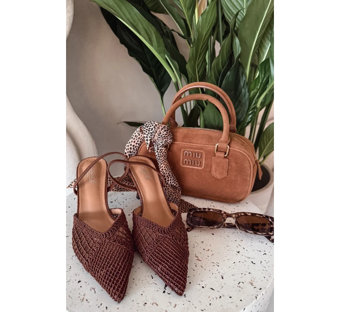 Kožené sandály s pletením na hnědé model 21919237 - Boto