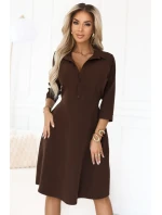 Košilové halenkové šaty s páskem čokoládové model 21400254 - numoco