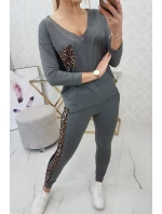 Sada s leopardím vzorem v grafitové barvě Sada s leopardím vzorem v grafitové barvě