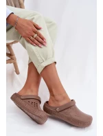 Dámské pantofle Chodaki pěnové Big Star TT274A085 hnědé Dámské pantofle Chodaki pěnové Big Star TT274A085 hnědé