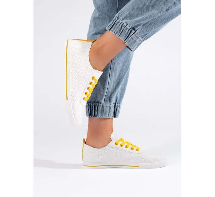 Designové tenisky bílé dámské Designové tenisky bílé dámské