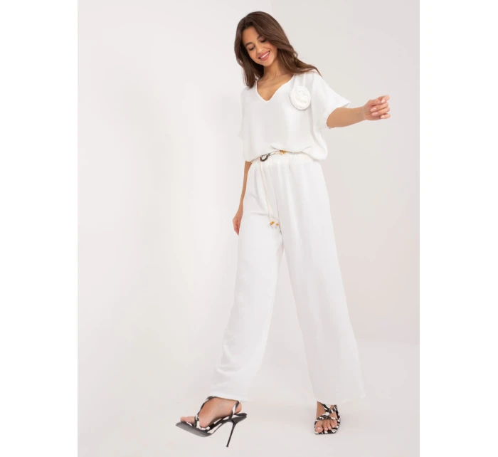 Spodnie DHJ SP model 19760100 biały - FPrice