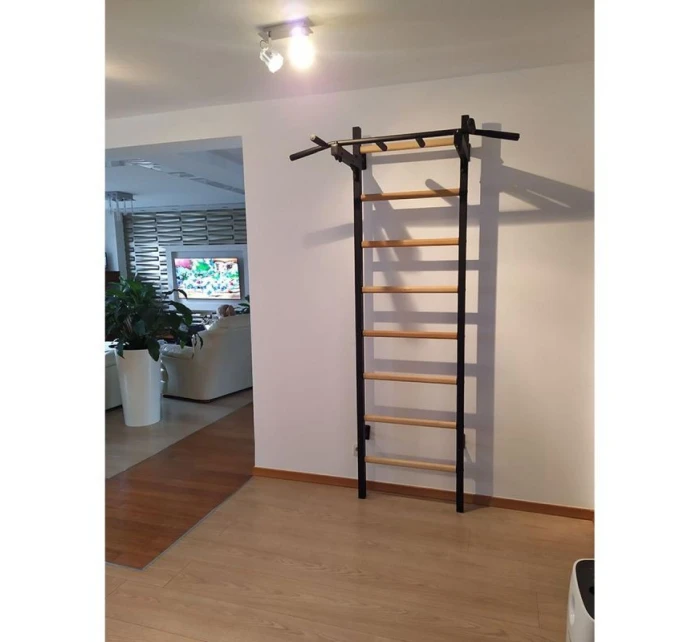 DŘEVĚNÝ KOVOVÝ GYMNASTICKÝ ŽEBŘÍK S HRAZDOU BENCHK 221B