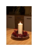 OZDOBNÝ VĚNEC Z JEŘABIN 30 CM