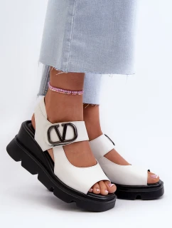 Dámské sandály na platformě a klínu z eko kůže Bílé Vinceza 58292