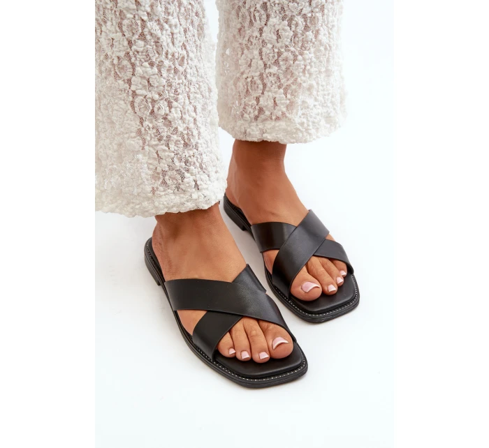 Dámské Sandály Na Ploché Podrážce Z Eko Kůže S.Barski KV27-002 Černé