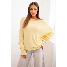 Dámský asymetrický viskózový svetr typu model 21301117 žlutý - K-Fashion Dámský asymetrický viskózový svetr typu model 21301117 žlutý - K-Fashion