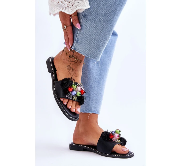 Pantofle s ozdobnými korálky S.Barski KV-2775-47 Černé