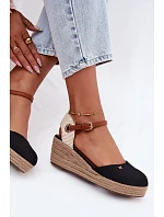 Dámské sandály Espadryle na platformě Wrangler 20261087-25Y Černé Dámské sandály Espadryle na platformě Wrangler 20261087-25Y Černé