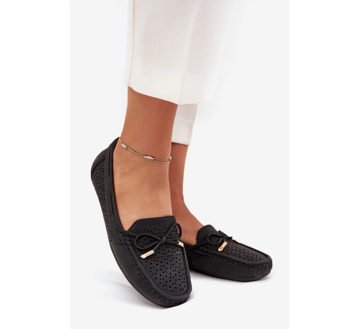 Dámské mokasíny s perforovaným vzorem a šněrováním Mirisa – černé Dámské mokasíny s perforovaným vzorem a šněrováním Mirisa – černé