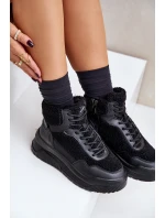 Dámské sneakersy na platformě s kožíškem typu beránek Lee Cooper LCJ-24-47-3145 Černé