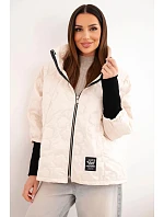 Dámská jarní prošívaná bunda s ozdobnou model 22040178 a zipem světle béžová - K-Fashion
