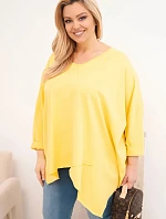 Dámská bavlněná blůza Plus Size s asymetrickým spodním lemem a výstřihem do V žlutá