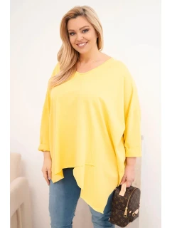 Dámská bavlněná blůza Plus Size s asymetrickým spodním lemem a výstřihem do V žlutá