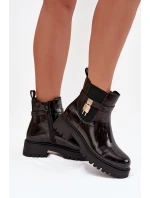 Lakované kotníkové boty s vyhříváním se zlatým detailem černé Talyra