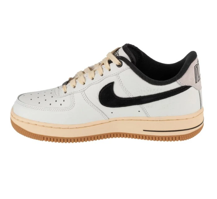 Boty Nike Air Force 1 07 W DR0148-101 Boty Nike Air Force 1 07 W DR0148-101