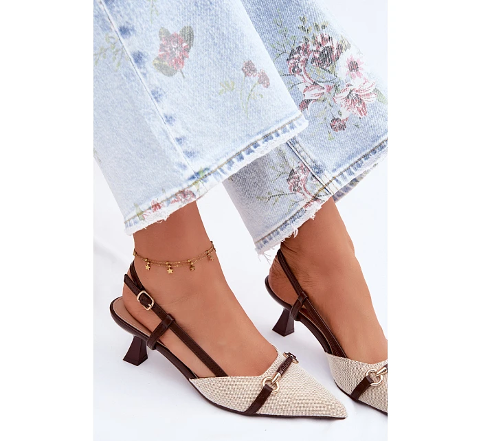 Dámské sandály na podpatku s model 22122537 - Boto