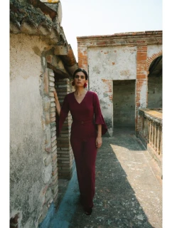 Kombinéza s rukávy bordó model 21319117 - STYLOVE