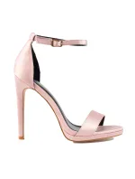 Zajímavé dámské sandály růžové na jehlovém podpatku Zajímavé dámské sandály růžové na jehlovém podpatku