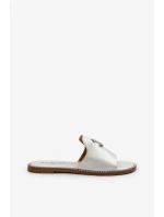 Elegantní Dámské Lesklé Žabky S Ozdobou S.Barski KV27-050 Stříbrné Elegantní Dámské Lesklé Žabky S Ozdobou S.Barski KV27-050 Stříbrné