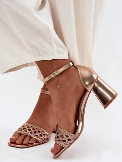 Sandály na podpatku  model 227454 Step in style