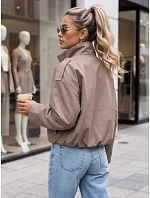 Kurtka przejściowa damska oversize ze stójką beżowa model 22540558 - FashionStreet Kurtka przejściowa damska oversize ze stójką beżowa model 22540558 - FashionStreet