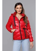 Červená krátká dámská zimní bunda (23066-(270)(1)) Červená krátká dámská zimní bunda (23066-(270)(1))