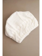 Dámská zimní čepice s vlnou v hrubém copánkovém pletení K481 bílá Dámská zimní čepice s vlnou v hrubém copánkovém pletení K481 bílá