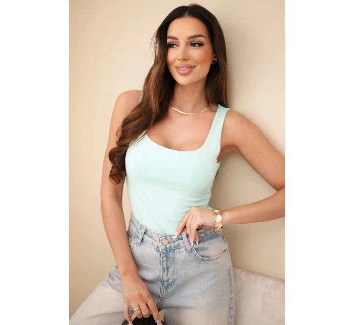 Dámská halenka na ramínkách s výstřihem mentolová