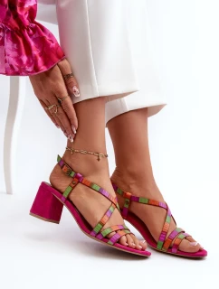 Sametové sandály na nízkém podpatku Maciejka 06653-15 Fuksja