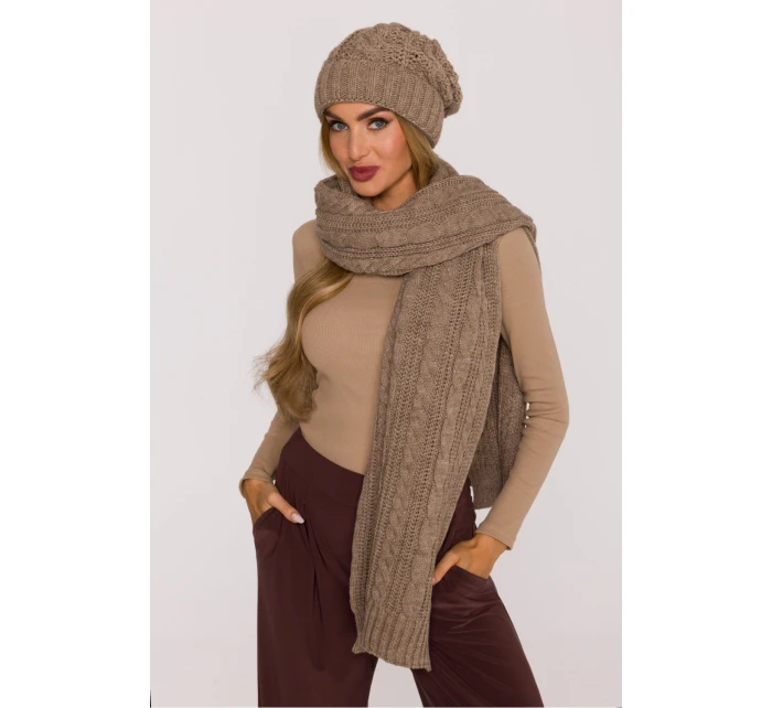 Šála  model 219544 Moe