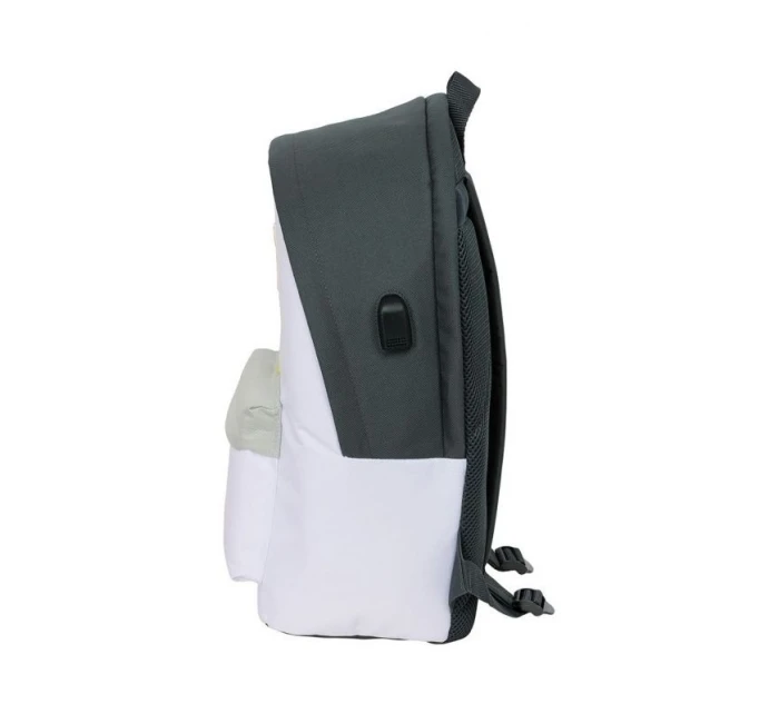 Sportovní batoh Realu Madrid s USB a pro notebook batoh model 21256382 - Inny Sportovní batoh Realu Madrid s USB a pro notebook batoh model 21256382 - Inny