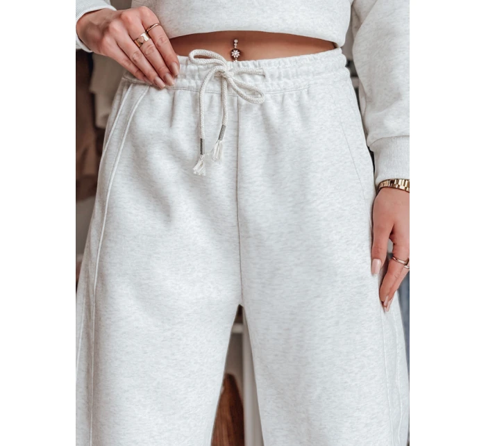 Dámské široké tepláky DRESMOOD PREMIUM světle šedé FashionStreet UY2685 Dámské široké tepláky DRESMOOD PREMIUM světle šedé FashionStreet UY2685