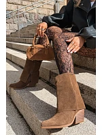 Kožené kožené boty na podpatku s manžetou Big Star model 22386389 - Big Star Shoes Kožené kožené boty na podpatku s manžetou Big Star model 22386389 - Big Star Shoes